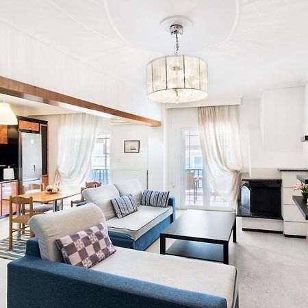 Seafront 2 Bedrooms Apartment Néa Iráklia Kültér fotó
