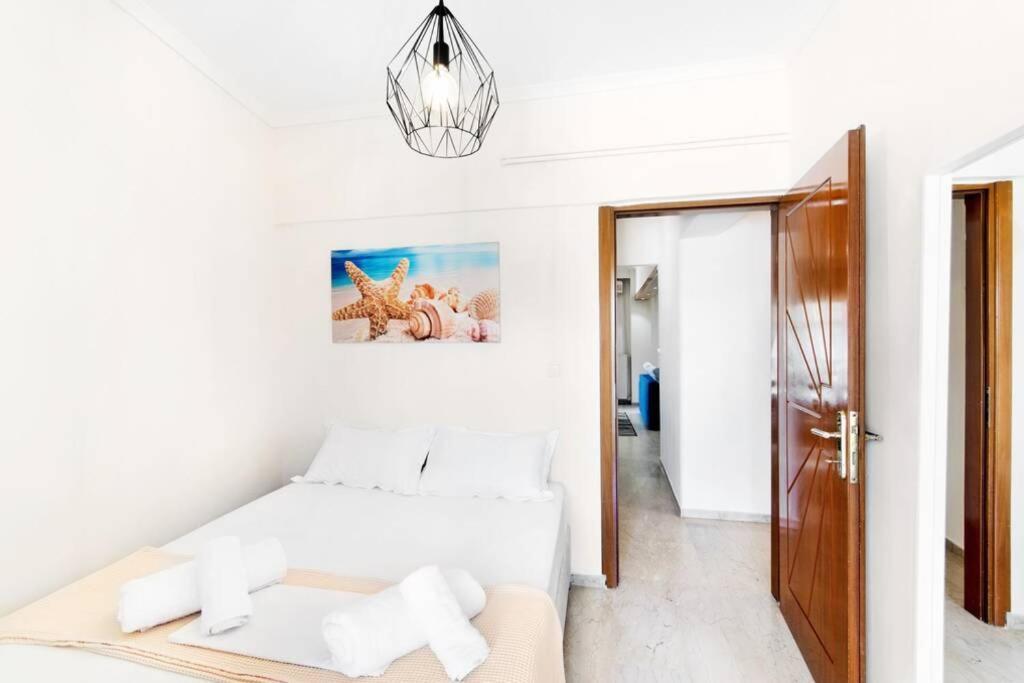 Seafront 2 Bedrooms Apartment Néa Iráklia Kültér fotó